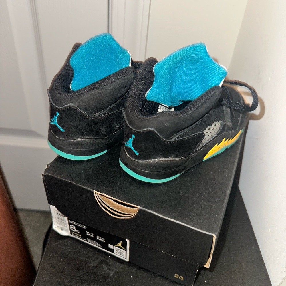 Jordan 5 Retro